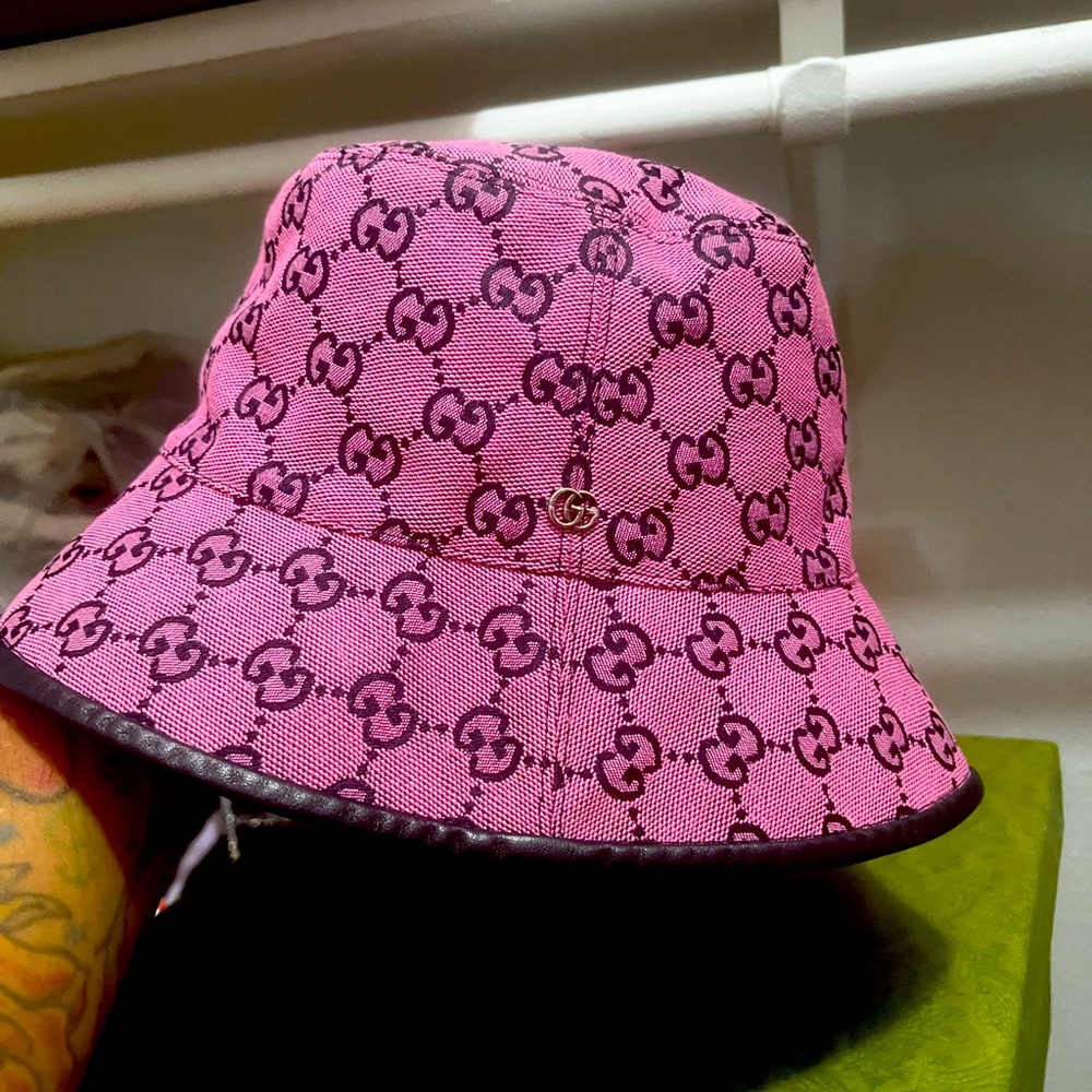 Gucci Bucket hat